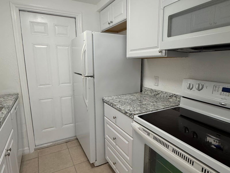 4954 Bitner St, New Port Richey, FL 34652