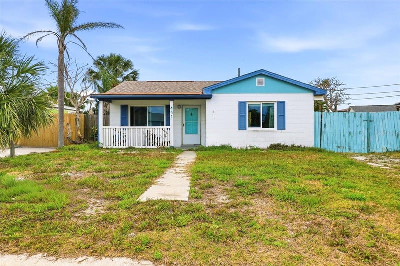 451 Virginia Ave, Madeira Beach, FL 33708