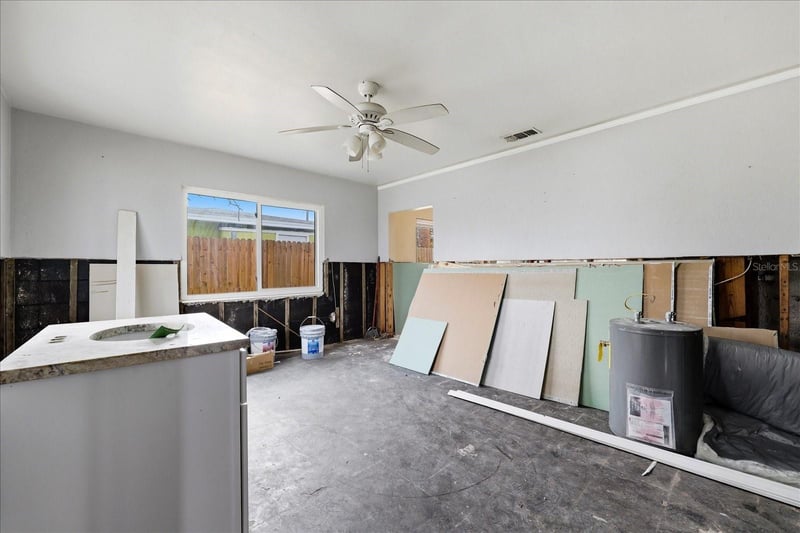 451 Virginia Ave, Madeira Beach, FL 33708