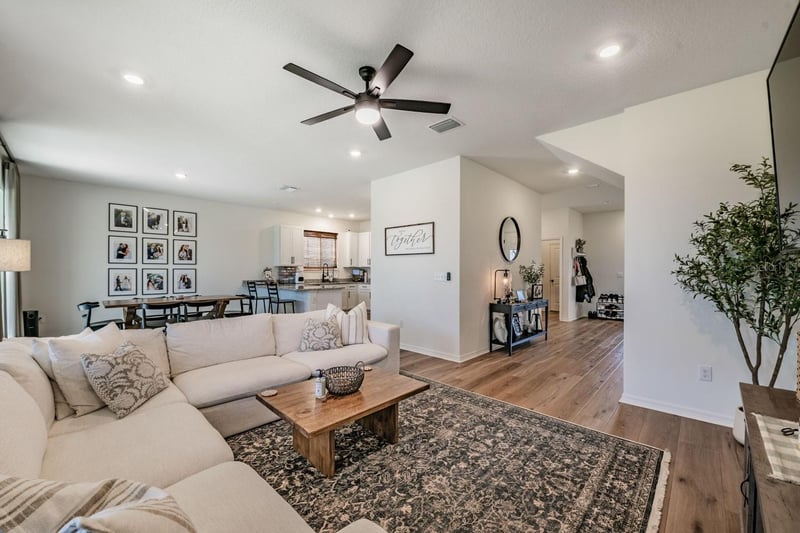 37668 Yukon Dr, Zephyrhills, FL 33540