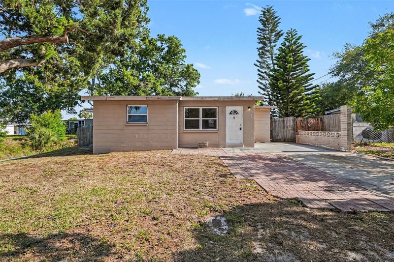 10118 114th Ter, Largo, FL 33773