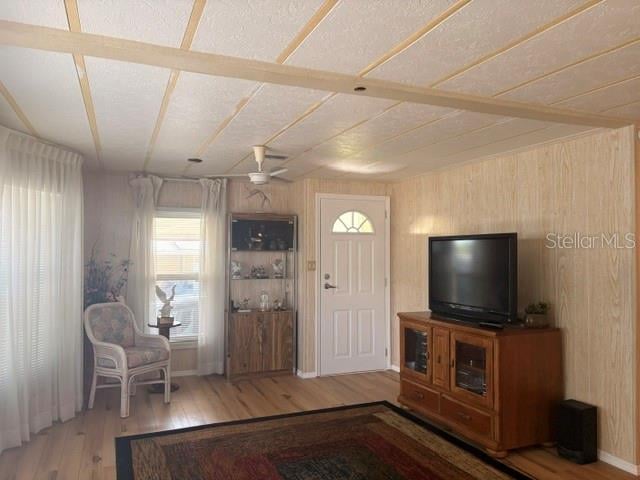 136 Forest Ln #4, Safety Harbor, FL 34695
