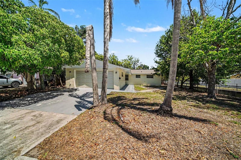 5301 82nd Ave, Pinellas Park, FL 33781