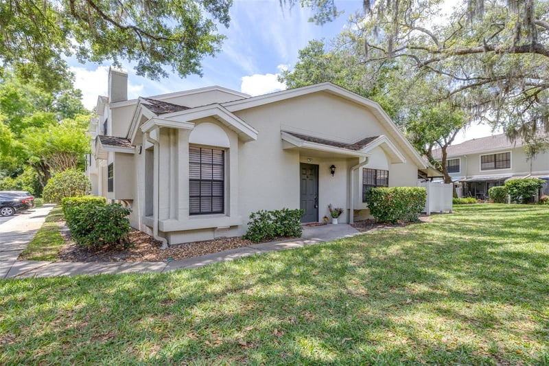 5100 Burchette Rd #2505, Tampa, FL 33647