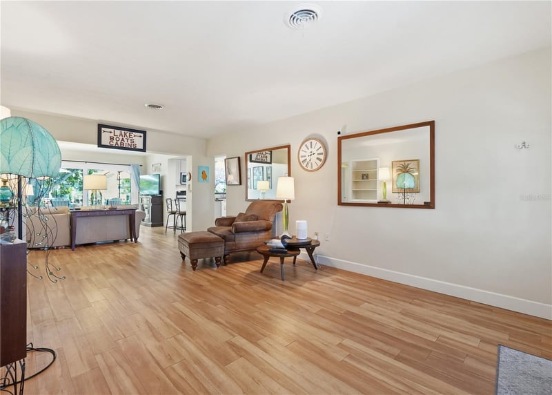 179 Canal Dr, Palm Harbor, FL 34684
