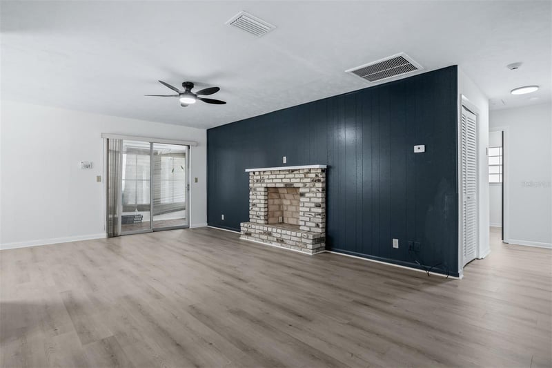 812 Warren Ave, Tampa, FL 33602