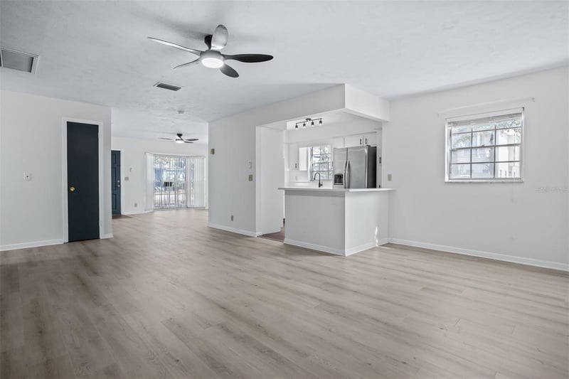 812 Warren Ave, Tampa, FL 33602