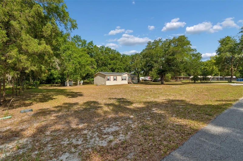6735 Ravenwood St, Wesley Chapel, FL 33544