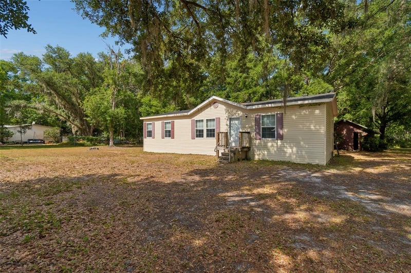 6735 Ravenwood St, Wesley Chapel, FL 33544
