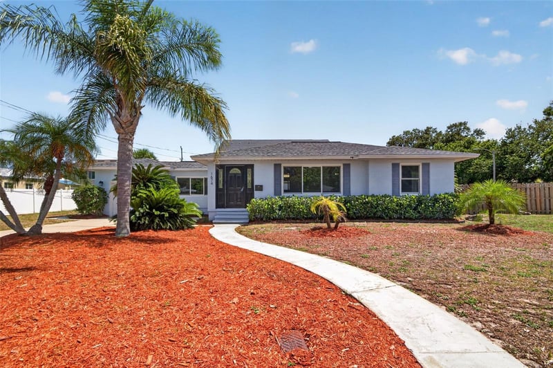 1674 34th Ave, St Petersburg, FL 33713
