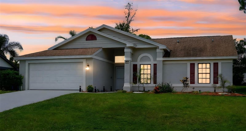 8141 Golf Club Ct, Hudson, FL 34667