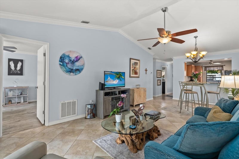 2723 60th Avenue Dr #2723, Bradenton, FL 34207
