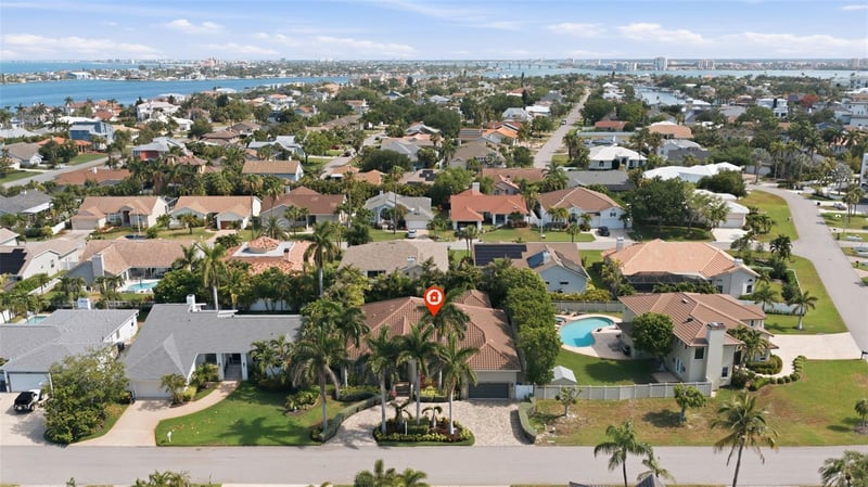 629 Cortez Dr, Tierra Verde, FL 33715
