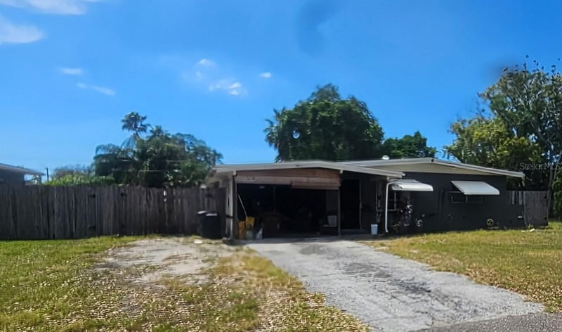 4945 Azalea Dr, New Port Richey, FL 34652