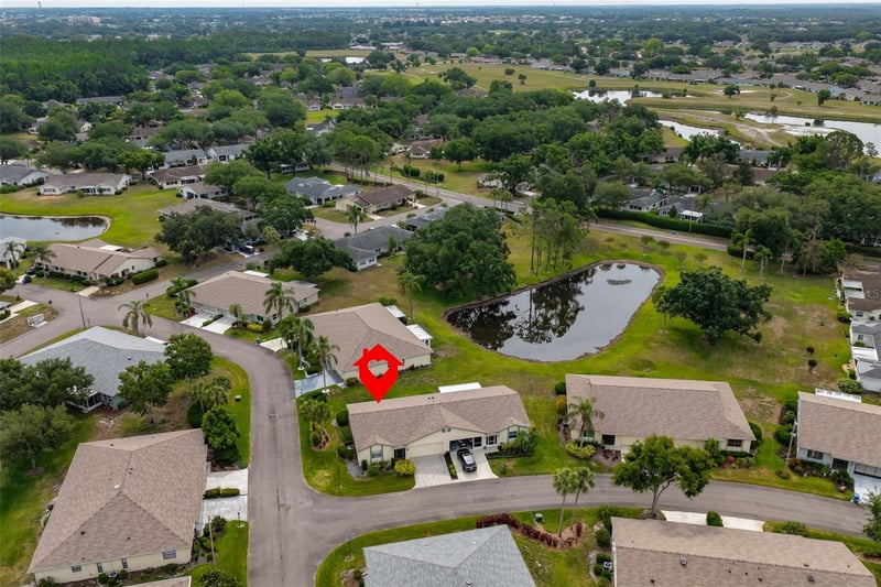 2102 Harringay St #449, Sun City Center, FL 33573
