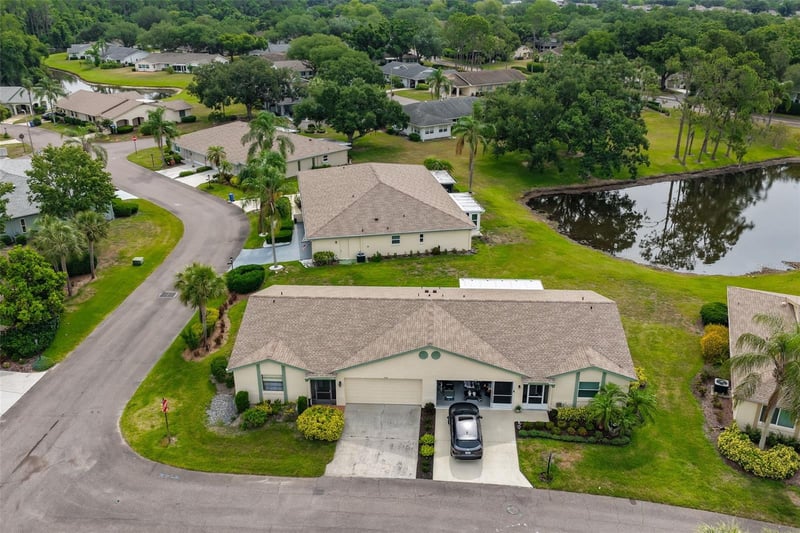 2102 Harringay St #449, Sun City Center, FL 33573