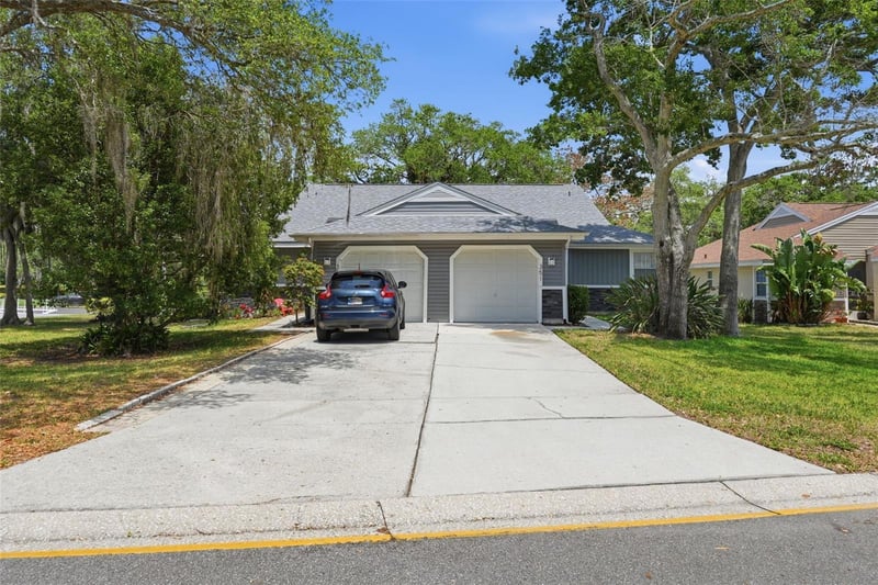 351 Ixora Dr #61, Palm Harbor, FL 34684