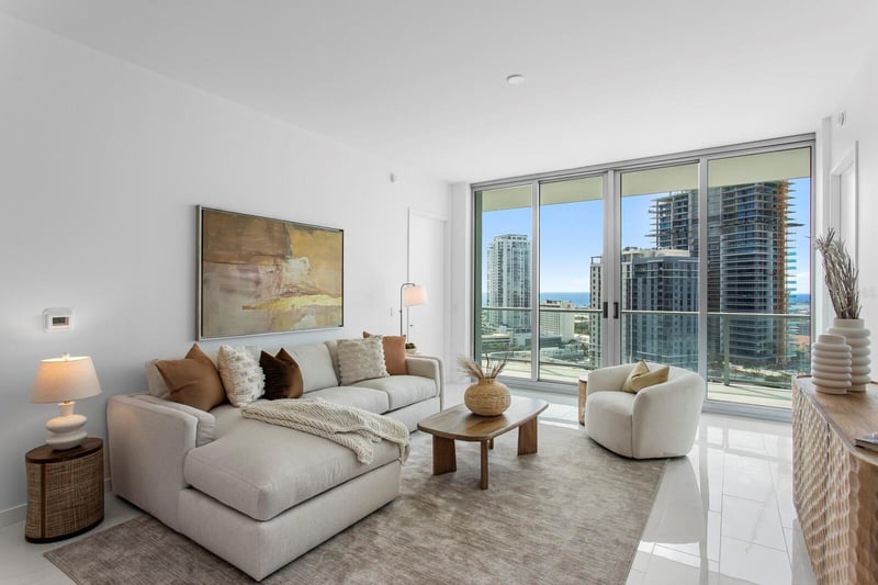 400 Central Ave #1704, St Petersburg, FL 33701