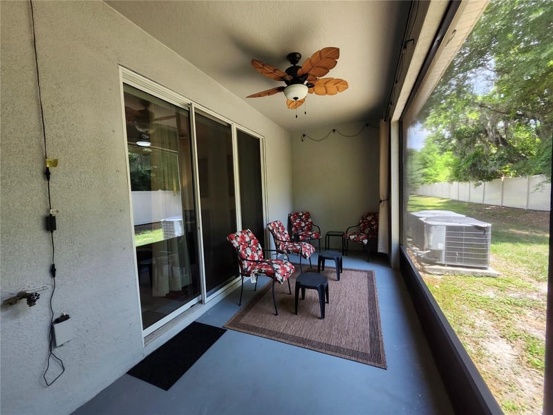 3247 Pleasant Willow Ct, Brandon, FL 33511