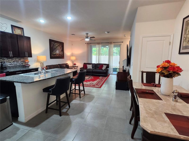 3247 Pleasant Willow Ct, Brandon, FL 33511