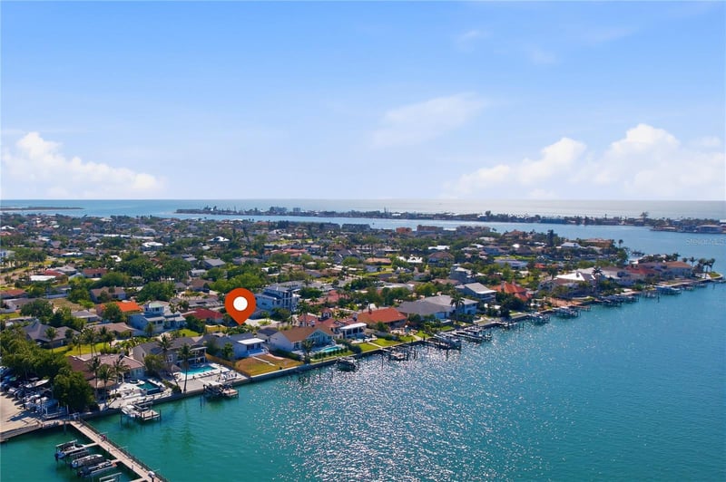 155 1st St, Tierra Verde, FL 33715