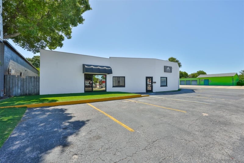1801 28th St, St Petersburg, FL 33713