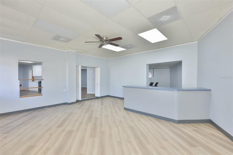 1801 28th St, St Petersburg, FL 33713