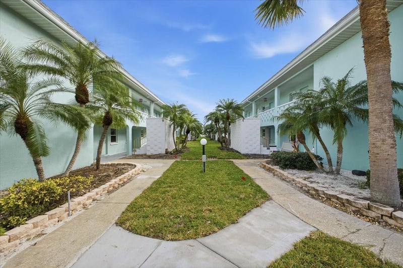 611 Gulf Dr N #C29, Bradenton Beach, FL 34217