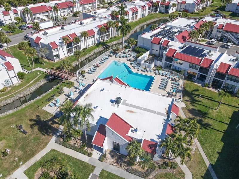 1801 Gulf Dr #266, Bradenton Beach, FL 34217