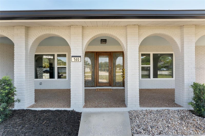 140 88th Ave, St Petersburg, FL 33702