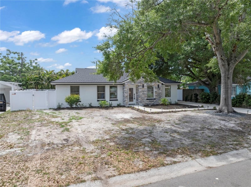 3440 17th St, St Petersburg, FL 33713