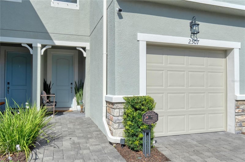 2507 Arbor Wind Dr, Lutz, FL 33558