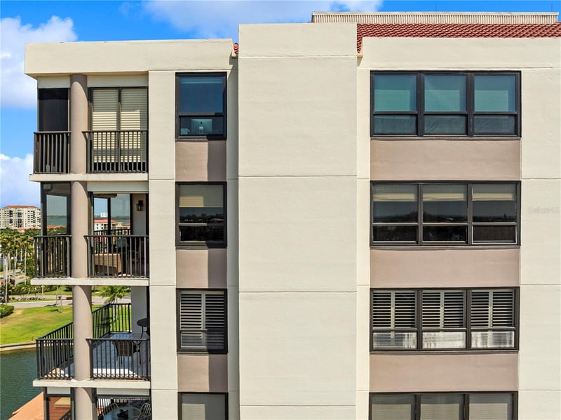 6294 Bahia Del Mar Cir #904, St Petersburg, FL 33715