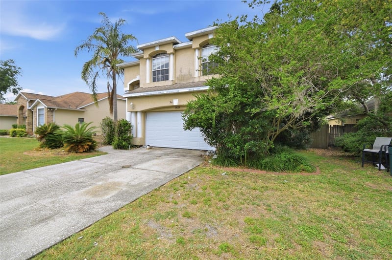 3829 Cold Creek Dr, Valrico, FL 33596