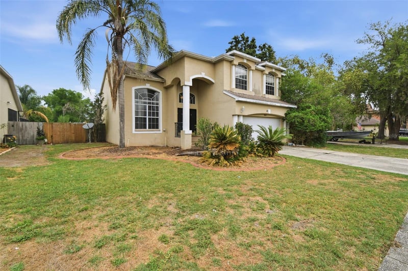 3829 Cold Creek Dr, Valrico, FL 33596
