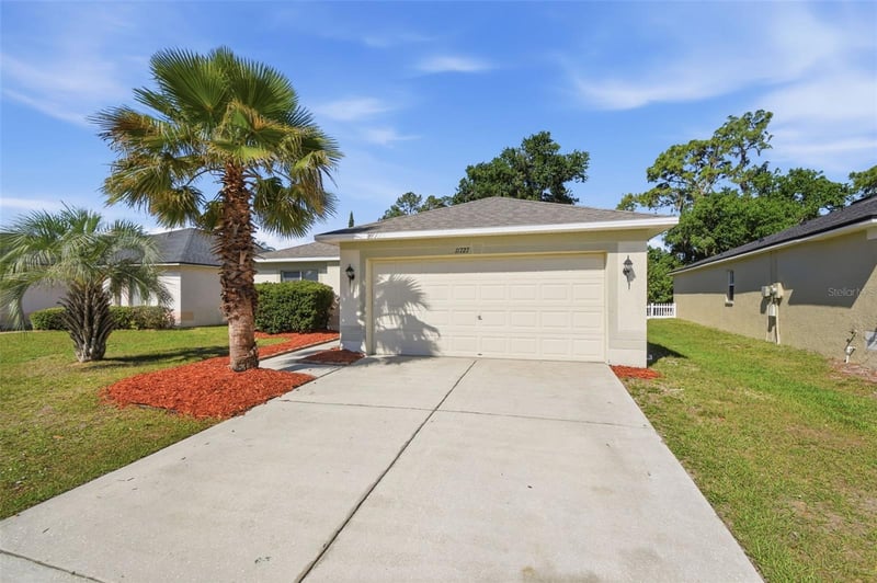 11727 Brenford Crest Dr, Riverview, FL 33579