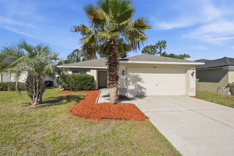 11727 Brenford Crest Dr, Riverview, FL 33579