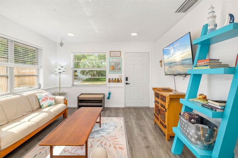 3049 Gypsy St, Sarasota, FL 34231