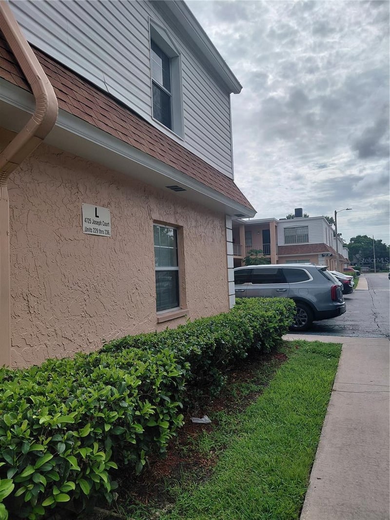 4725 Joseph Ct #229, Tampa, FL 33614