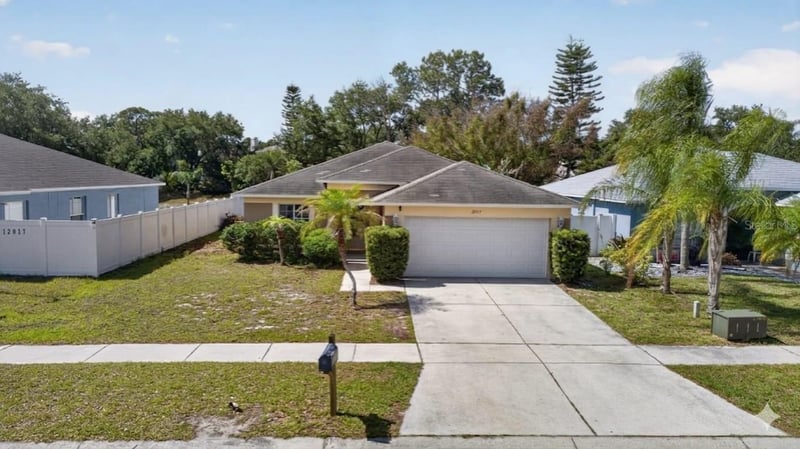 12015 Cedarfield Dr, Riverview, FL 33579