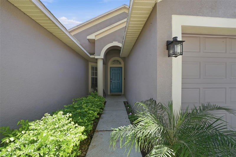 3511 Gray Whetstone St, Brandon, FL 33511