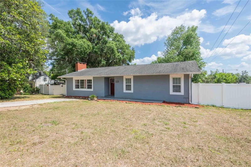 37010 Church Ave, Dade City, FL 33525