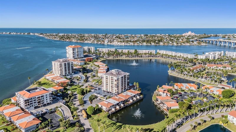 6294 Bahia Del Mar Cir #107, St Petersburg, FL 33715
