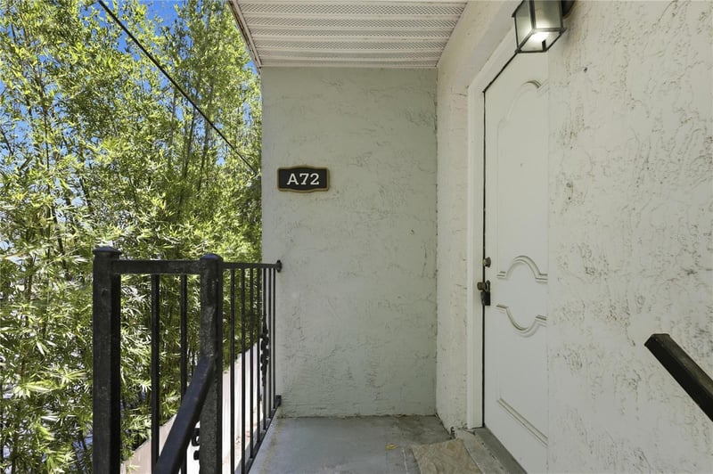 3801 Oak Dr #A72, Tampa, FL 33611