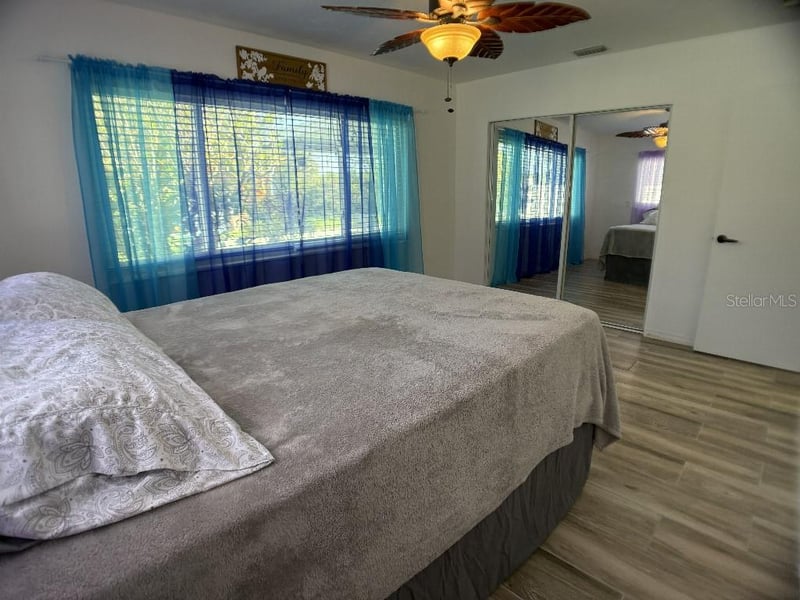 1549 Delaware Ave, St Petersburg, FL 33703