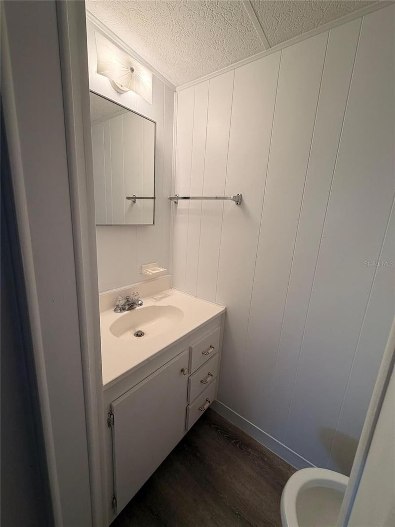 2514 17th Street Ln, Bradenton, FL 34205