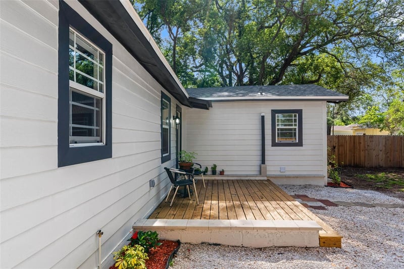 1208 Chilkoot Ave, Tampa, FL 33612