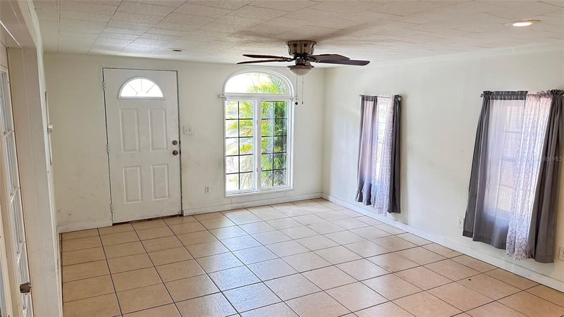 5891 93rd Ave, Pinellas Park, FL 33782