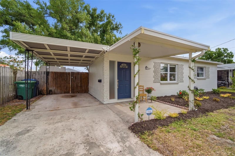 3521 Mcelroy Ave, Tampa, FL 33611
