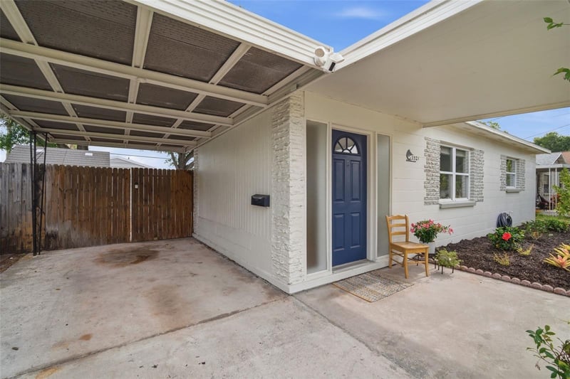 3521 Mcelroy Ave, Tampa, FL 33611